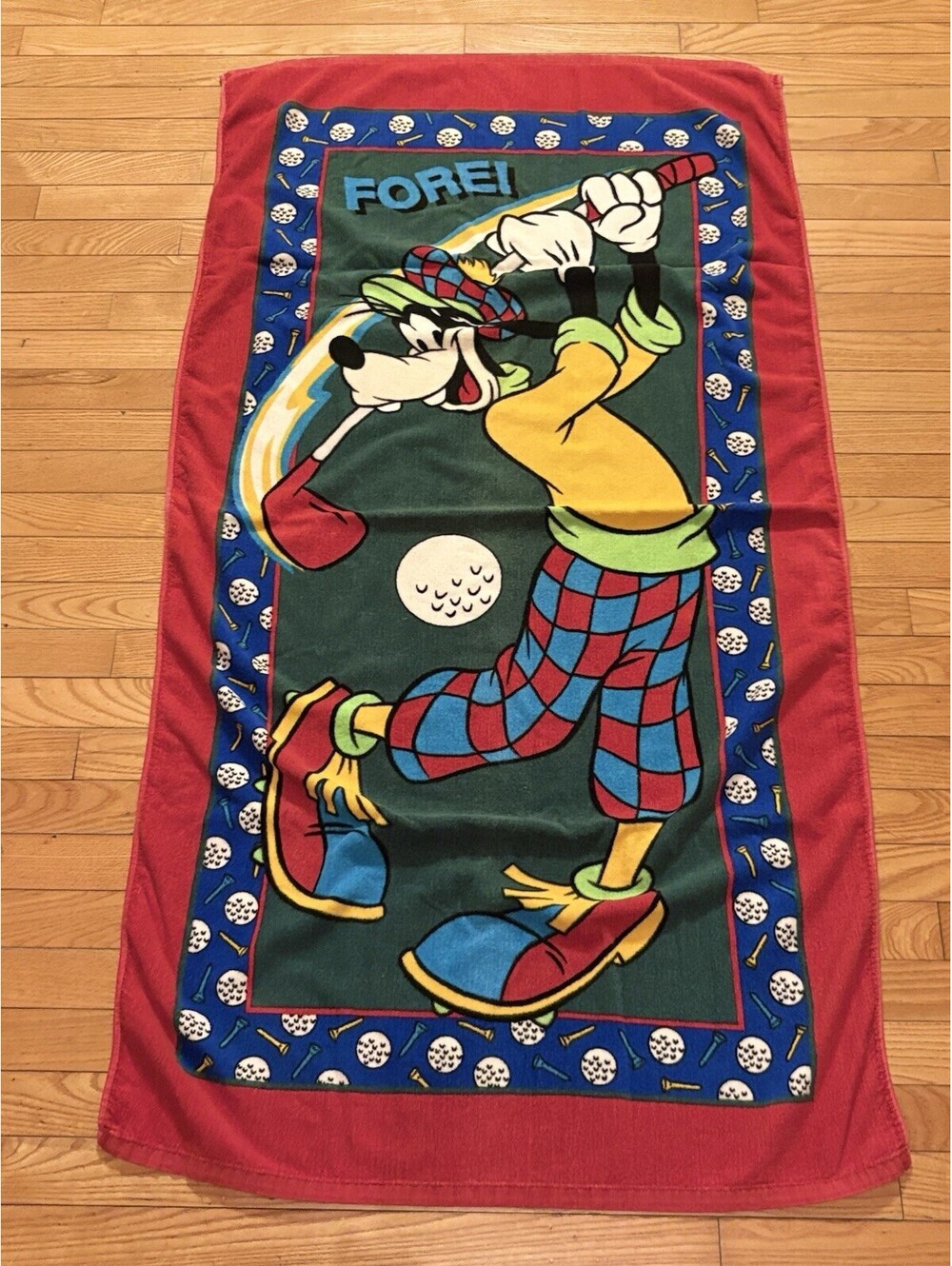 Disney Golfing Goofy Beach Towel Mickey Unlimited James Franco Art Vintage